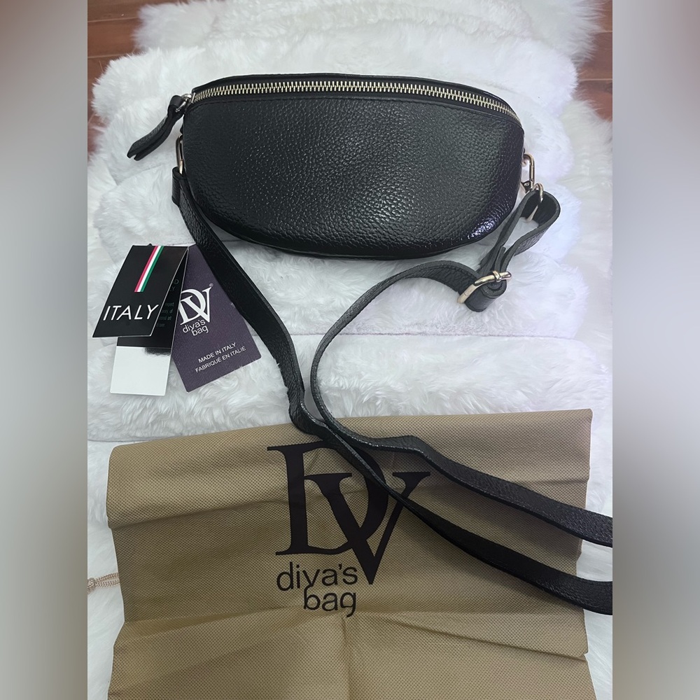 DIVA'S Crossbody/Waist Purse Bag/Jean Fanny Pack/Black/Genuine Leather/ Italy